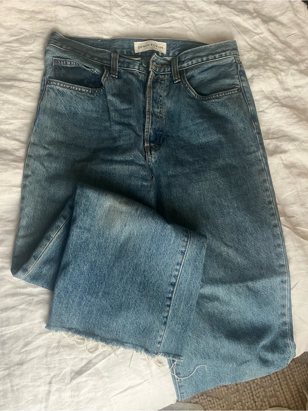 Denim Forum Women’s straight leg Jeans